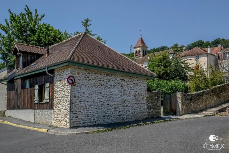 Les Pins - Maison Avec Parking Ferme Et Jardin Commun Au Calme Saint-Prix  외부 사진